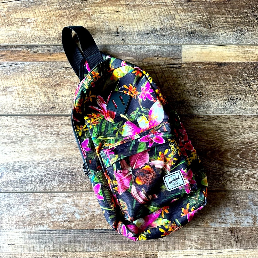 Herschel Heritage Sling Bag Jungle Print